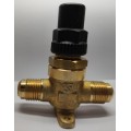 Castel capped valve 6410/2 1/4 SAE flare type